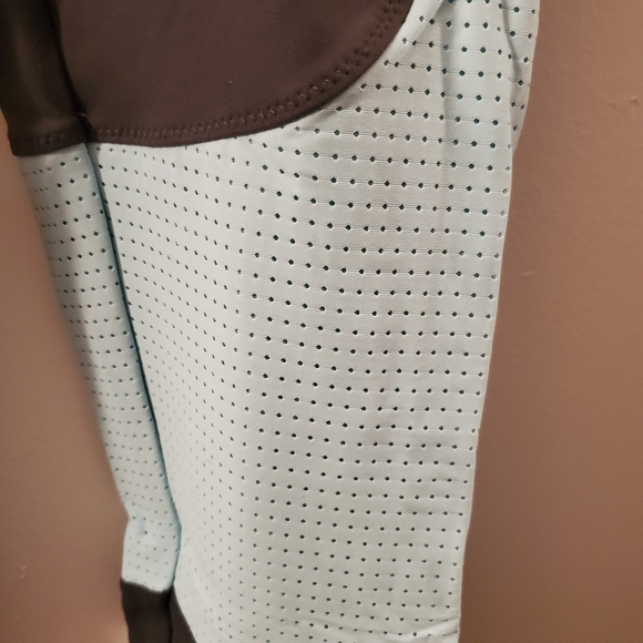 Victoria's Secret VSX Sport | Blue/Grey Knockout Capri Leggings - Picture 4 of 5